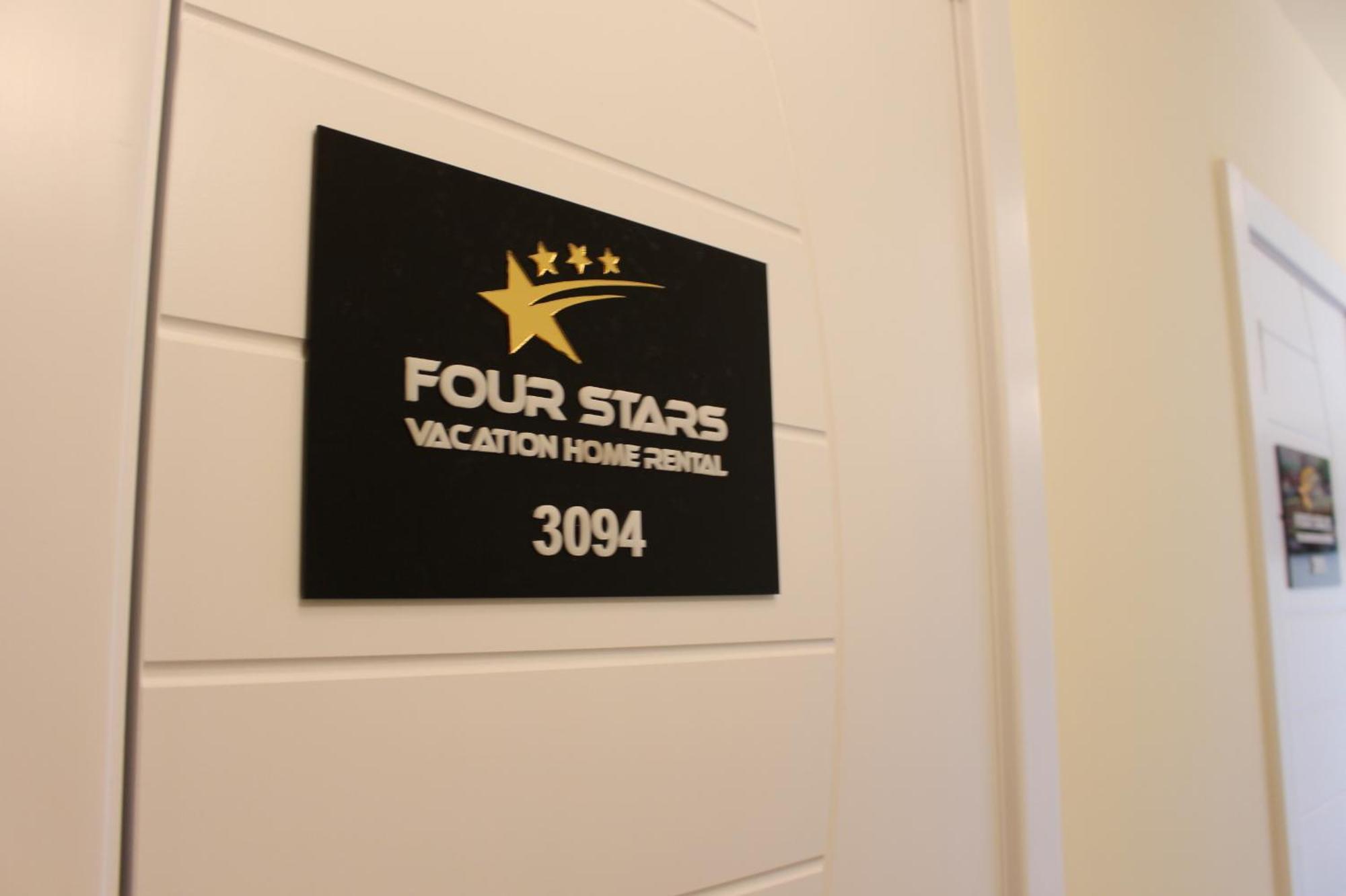 Four Stars Hostel Dubai Exterior foto